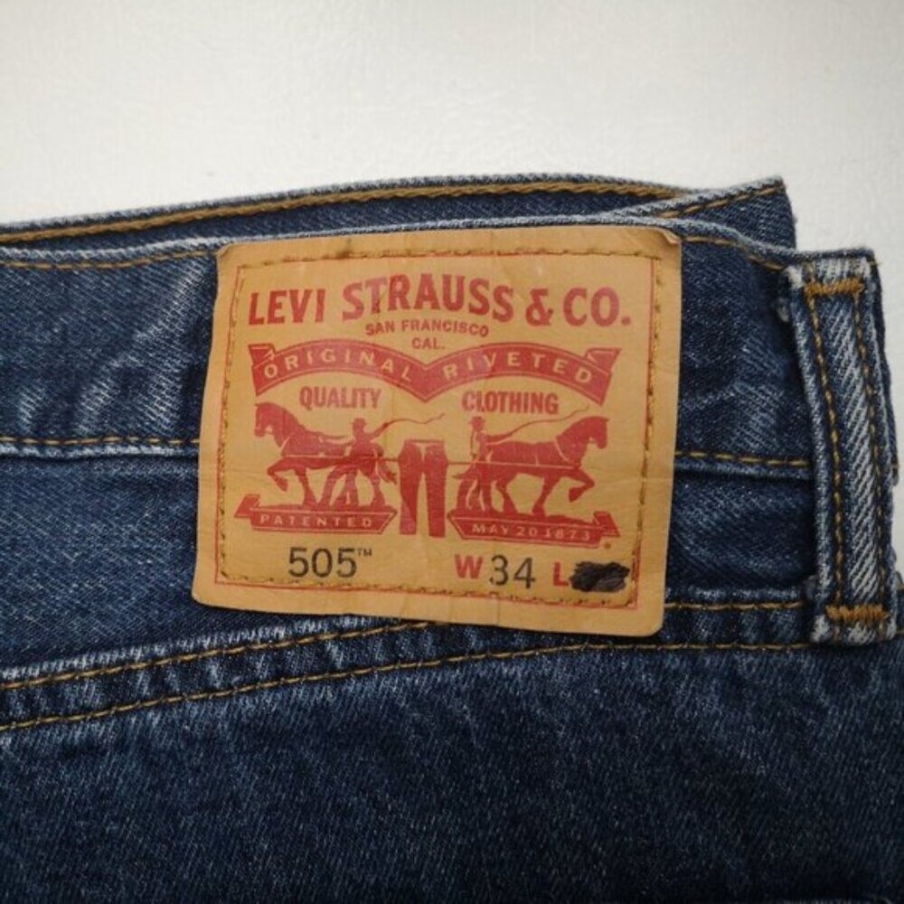 Levis 505 Mens Straight Leg Size 34 Waist Medium Wash Blue Jeans
